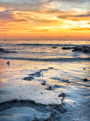 Obraz premium sunset over the sea