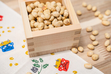 赤鬼と青鬼のかわいい節分のイメージ素材