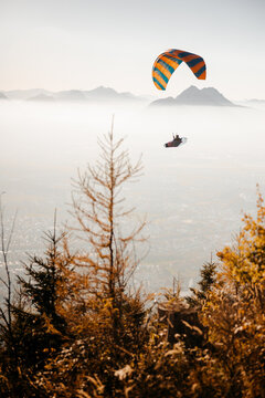 Paraglider am Gaisberg II