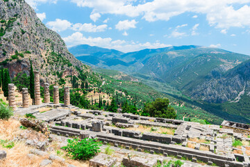 Fototapeta na wymiar Ruins of an ancient greek temple of Apollo at Delphi, Greece