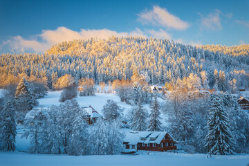 Winterliches Abendlicht über Wittenschwand