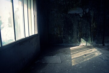 abandoned building 