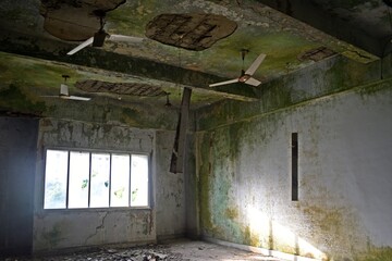 the old abandoned room 