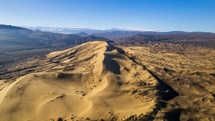 Barkhan Sary-Kum in Dagestan