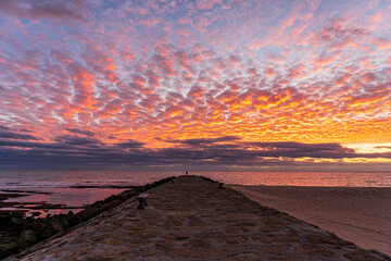 Hermoso atardecer desde la playa de Rota en Cádiz © JuanCarlos