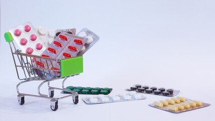 shopping cart with pills