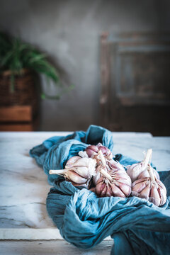 Cloves of garlic on table