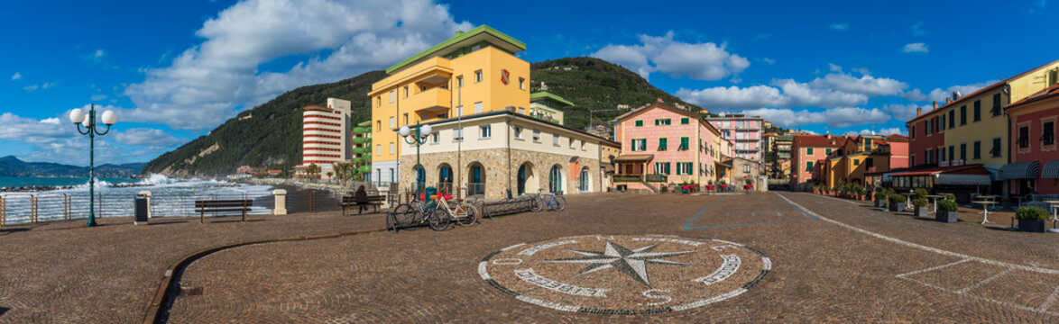 Square in Chiavari