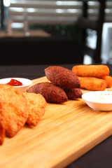 food fast food restaurat groceries cake hamburguer 