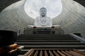 Obraz premium 札幌の頭大仏 (日本 - 北海道 - 真駒内滝野霊園)