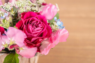 フラワーアレンジメント 