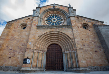 Fototapeta na wymiar Church of San Pedro Apostol, Avila, Spain. It was built in XII-XIII centuries