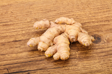 Natural organic raw ginger root