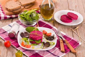 Beetroot veggie burger.
