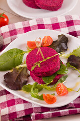 Beetroot veggie burger.