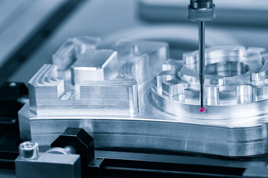 Close-up check measurement of detail by detecting head sensor