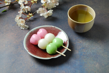 三色団子とお茶