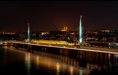 Fototapeta na wymiar Bridge in Istanbul at night