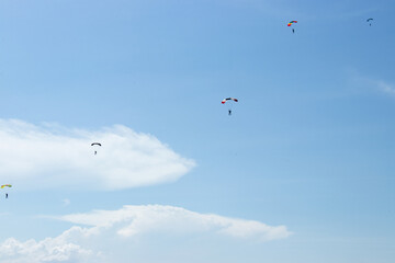 Fototapeta na wymiar Royal Thai Army Skydiving Championship 
