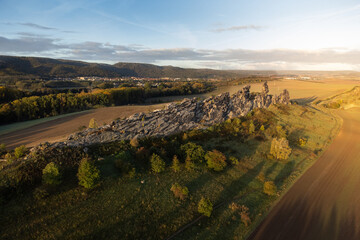 Fototapeta premium Sonnenaufgang an der Teufelsmauer im Harz.