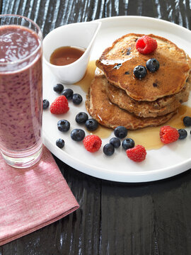 pancakes_smoothie.tif