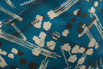 the colors and patterns of a shopping bag