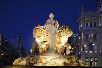 Cibeles fountain in the night
