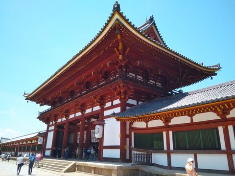Rincones y estampas de Jap&oacute;n, con mucho color.