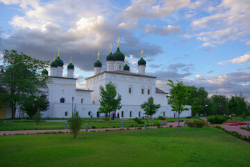 Fototapeta na wymiar Russia, Astrakhan 07.27.2021. Church in the Astrakhan Kremlin.