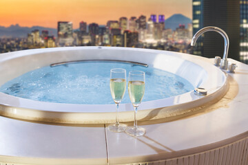 おいしそうなシャンパンとリラックスできるジェットバス