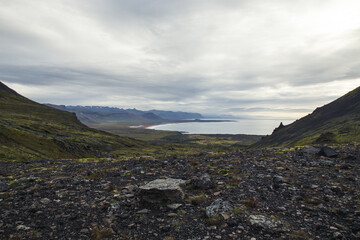 Fototapeta premium ocean from the mountains in iceland