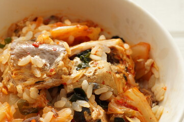 鯖缶キムチクッパ