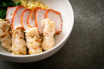 Barbecue Red Pork and Wonton Noodles with Soup
