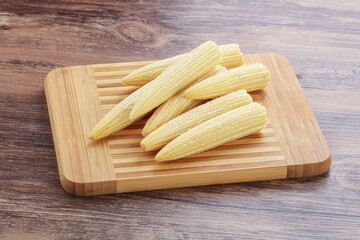 Raw natural organic baby corn