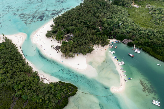 Mauritius, Helicopter view of bays of Ile aux Cerfs island