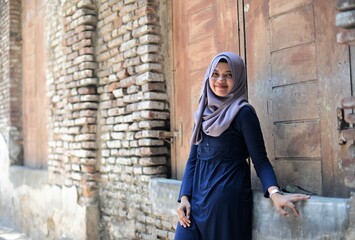 Muslim female traveler with a casual style