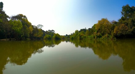 river wide angle