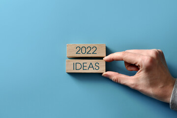 Wooden plates with inscriptions: 2022 ideas