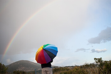 Arco iris en el campo