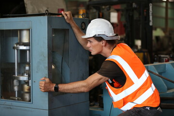 Mechanical maintenance engineer repair and restart of production machinery
