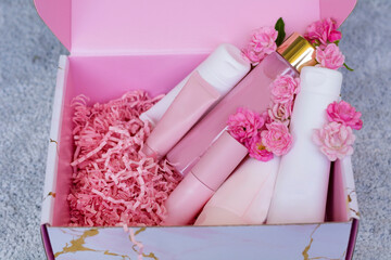 Pink Anti-Aging Face Cream Products with Bulgarian Rose 