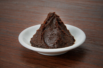 天然醸造の米味噌