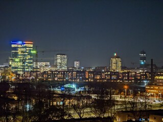 Fototapeta premium city skyline at night