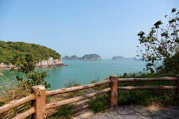 Obraz premium Hiking trail in Cat Ba
