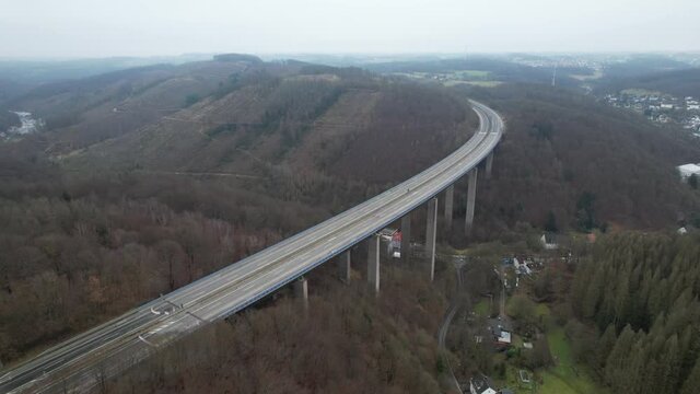  A45 Rahmede Talbr&uuml;cke - marode Br&uuml;cke wird abgerissen