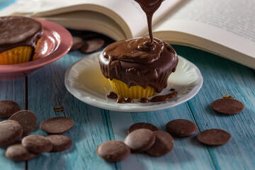 Bolo de Cenoura com chocolate