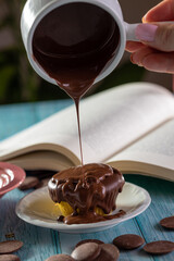 Bolo de Cenoura com chocolate