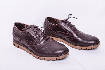 Men's brown Oxford shoes