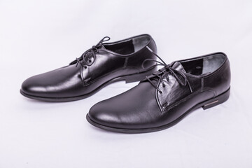 Men's classic black shoes