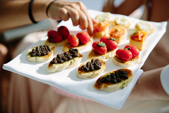 Catering Teller mit Fingerfood.